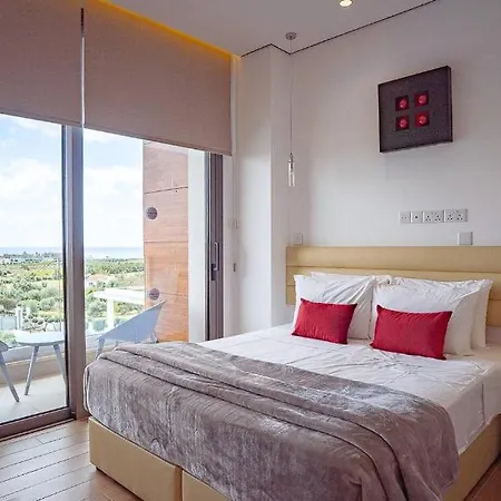 Beautiful With The Facilities ! * Πέγεια